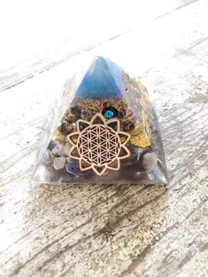 Chi Enhancing Pyramid — Small Blue Rainbow Hematite with Flower of Life